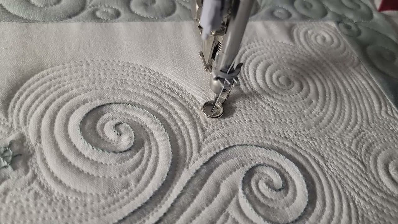 Red Snowman Wall hanging Custom Longarm Quilting Part 2 Echo Quilting free motion by Adria Good