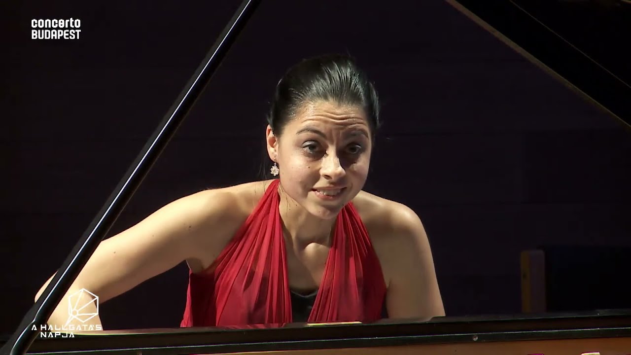 Alfred Schnittke: Gogol Suite for two pianos (arr. V. Borovikov)