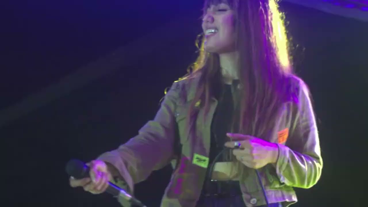 iLIVE: AKAP | Imago