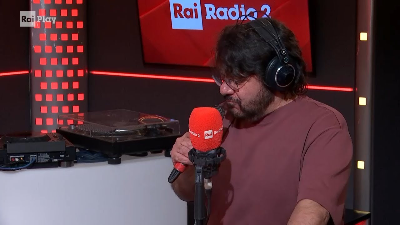 Evaristo Palumbo partecipa al Terza Età Quiz - Lillo e Greg 610