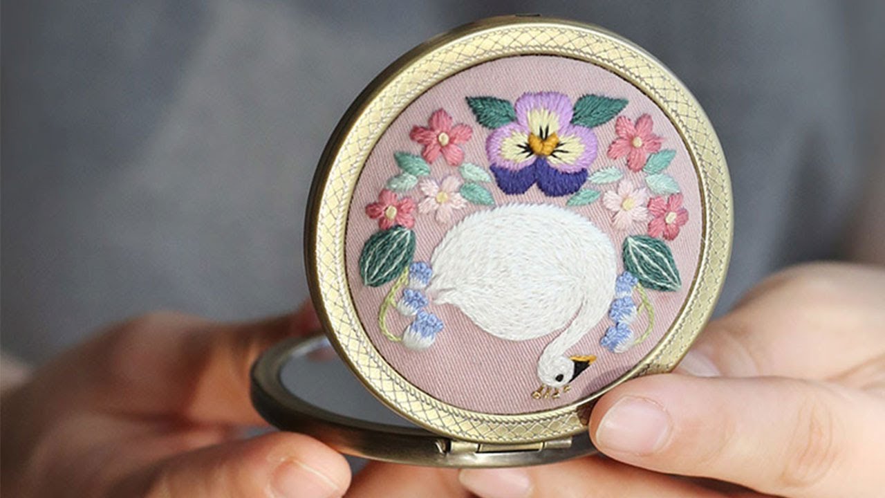 Hand Embroidery Swan, Embroidery Makeup Mirror Making Tutorial, Embroidery Stitch