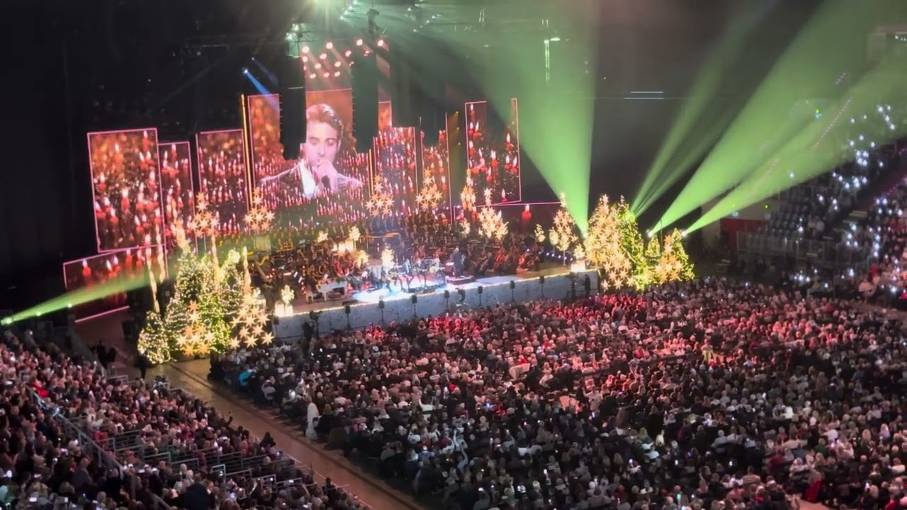 MATTEO BOCELLI & 40 FINGERS - Hallelujah - Tauron Arena Cracow Poland 17.11.2024