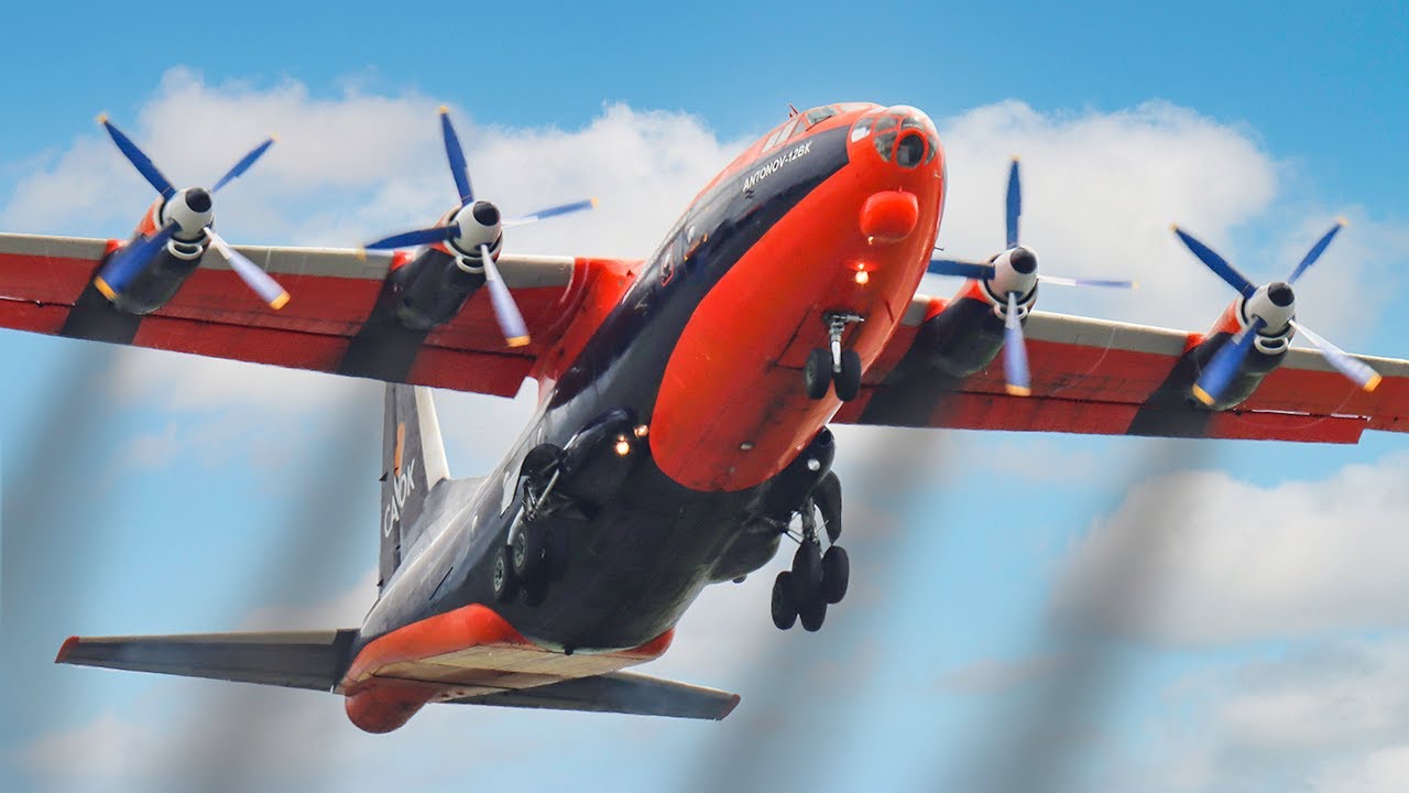 SMOKEY TAKEOFF | Antonov AN-12 | Cavok Air UR-CKL | Prestwick Airport PIK