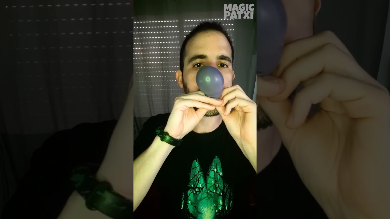 Magia con un globo - Patxi Mej&iacute;as