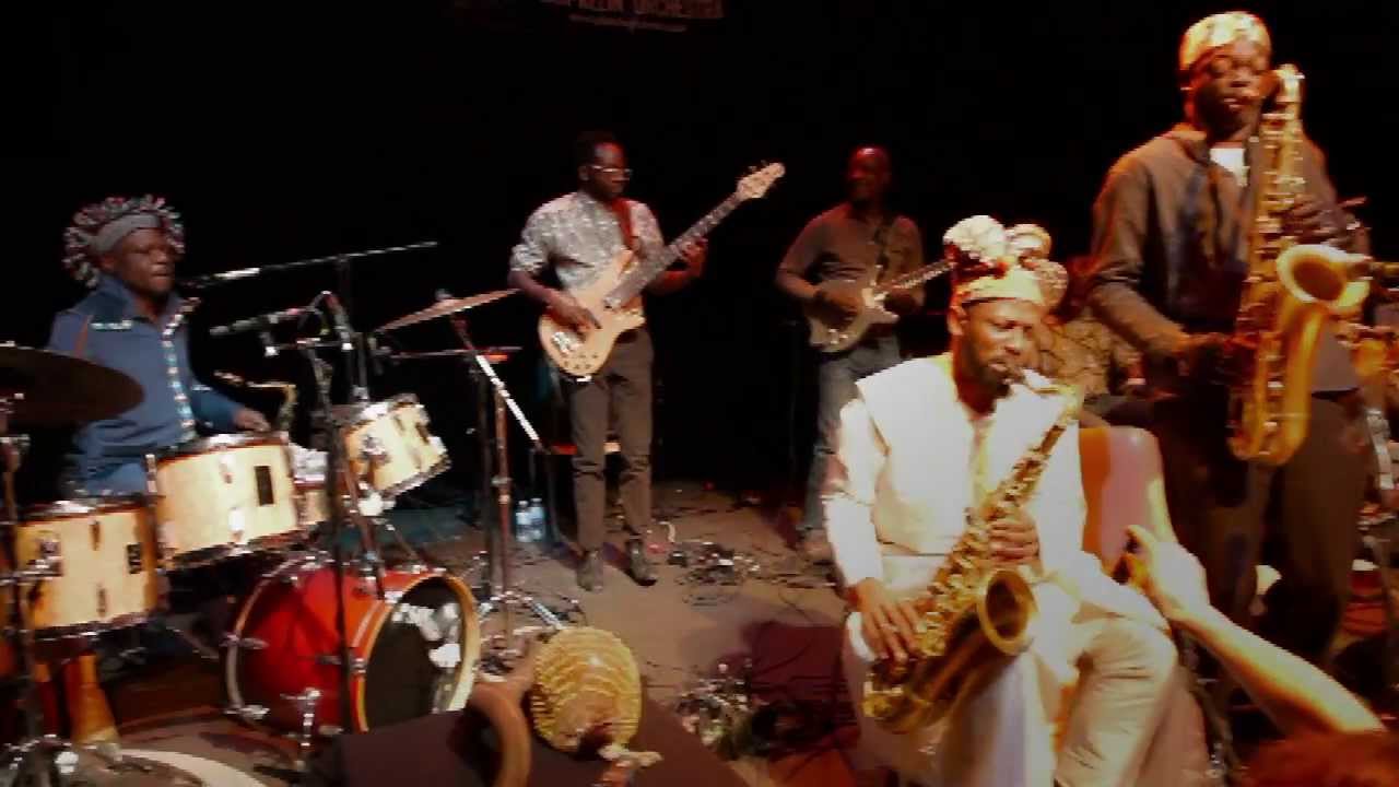 Munyenge Ma Ngando (Tribute to Eboa Lotin)