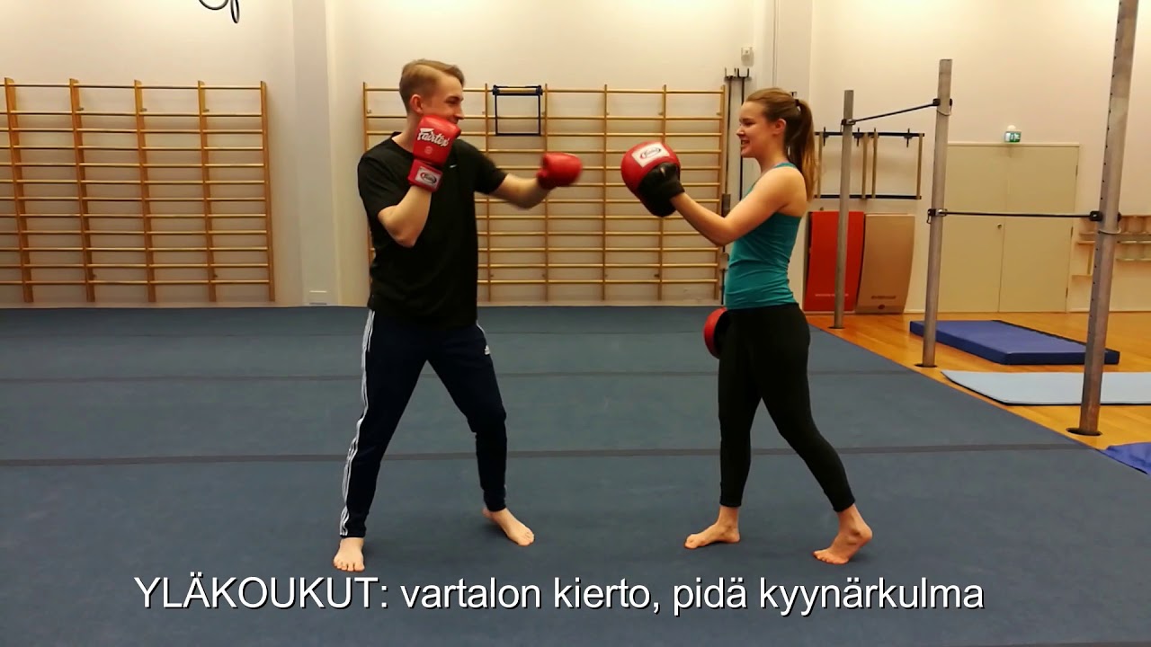 Nyrkkeilyn tekniikkaa: lyönnit ja pistarit