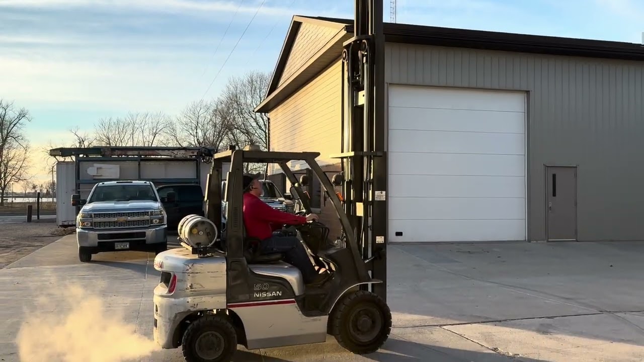 LOT 500 NISSAN FORKLIFT OLSEN WELDING