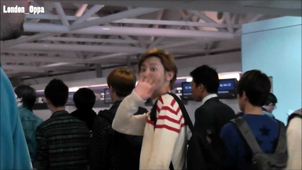 [HD] [FANCAM] EXO Leaving Heathrow Airport in London