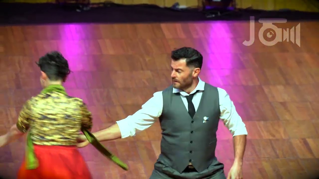 #001  Alejandro Lázaro & Gabriela Gallese – “Desesperada” (Tango Escenario – TangoBA 2025)