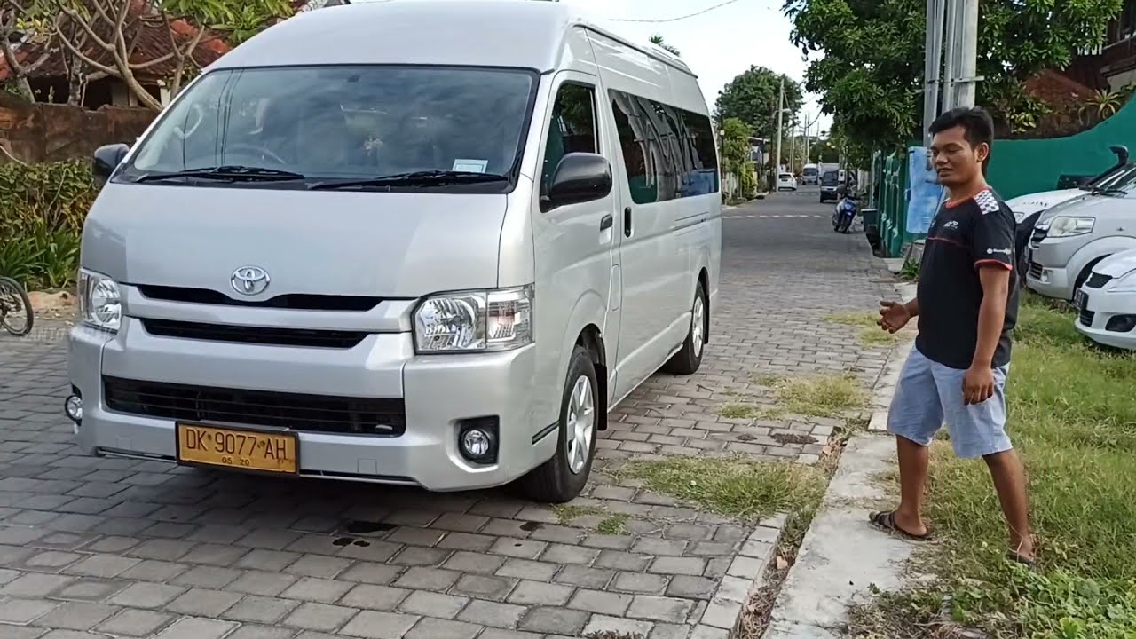 DI JUAL TOYOTA HIACE 2014 HARGA 250 NEGO POL