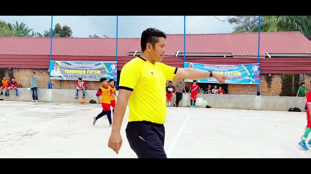 Fahmi Uwais Turnamen Futsal Piala Kades Lingga tiga 2025