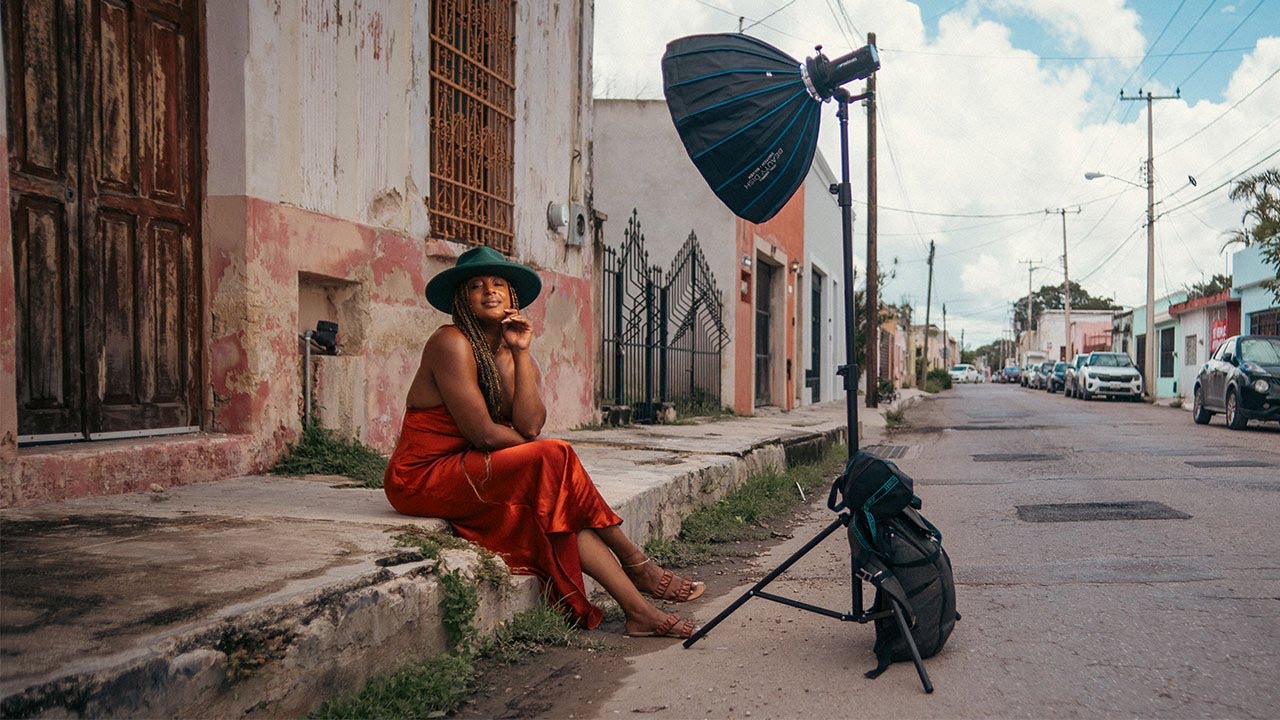 Off Camera Flash Portraits in the Mexican Streets (4K)