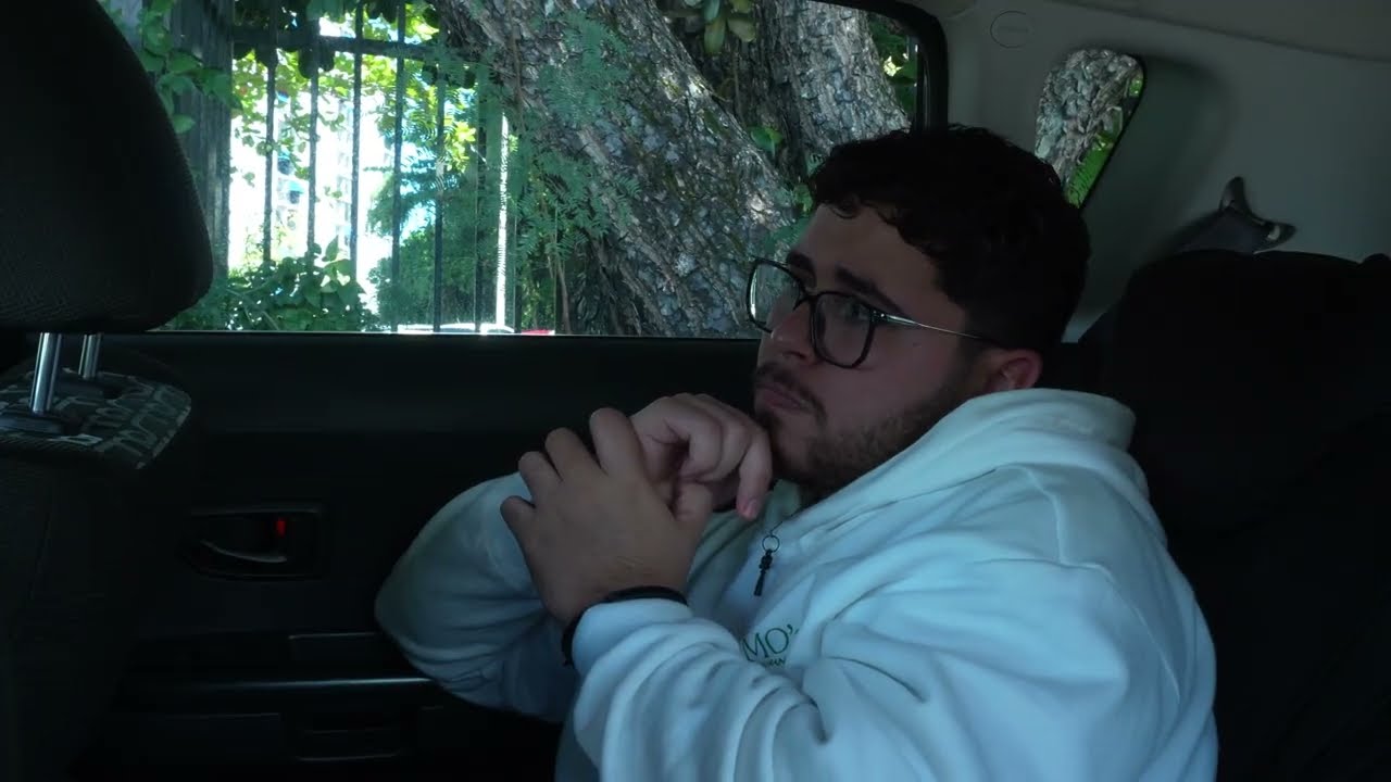 no es culpa tuya (interlude) - Lunex (Official Lyric Visualizer)