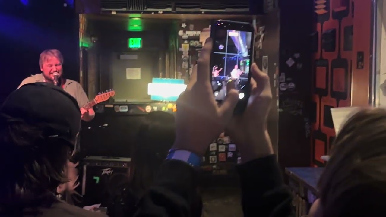 Pet Traits - Squeamish (live) @ Surfside 7 