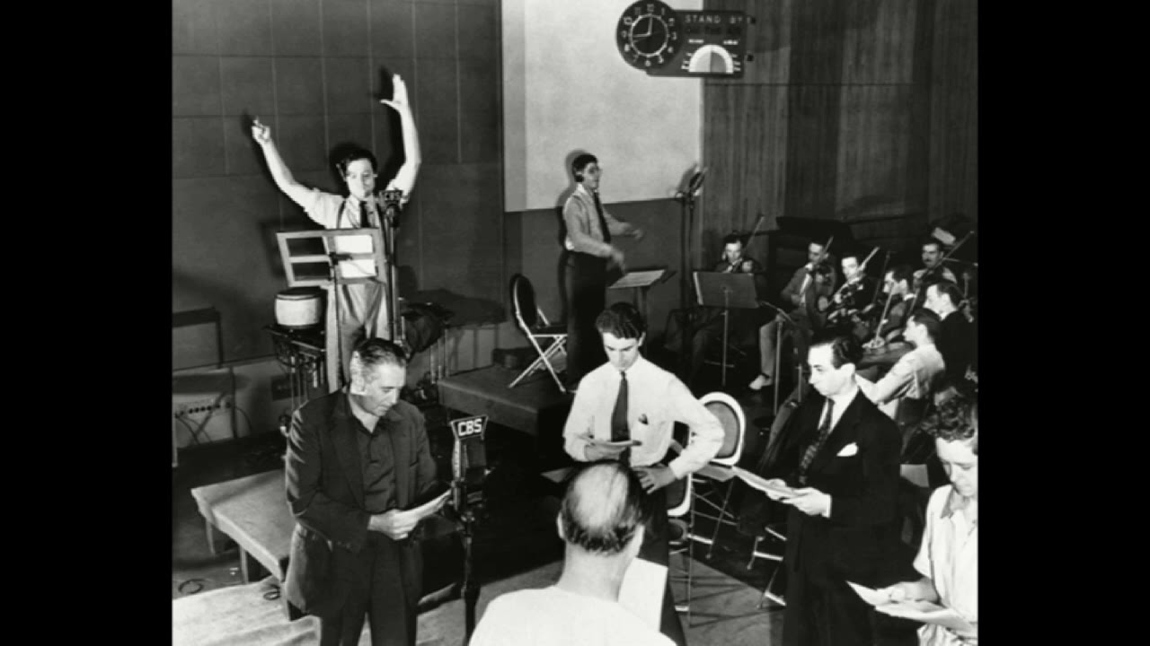 Orson Welles - War of the Worlds - 1938 broadcast restored with A.I.