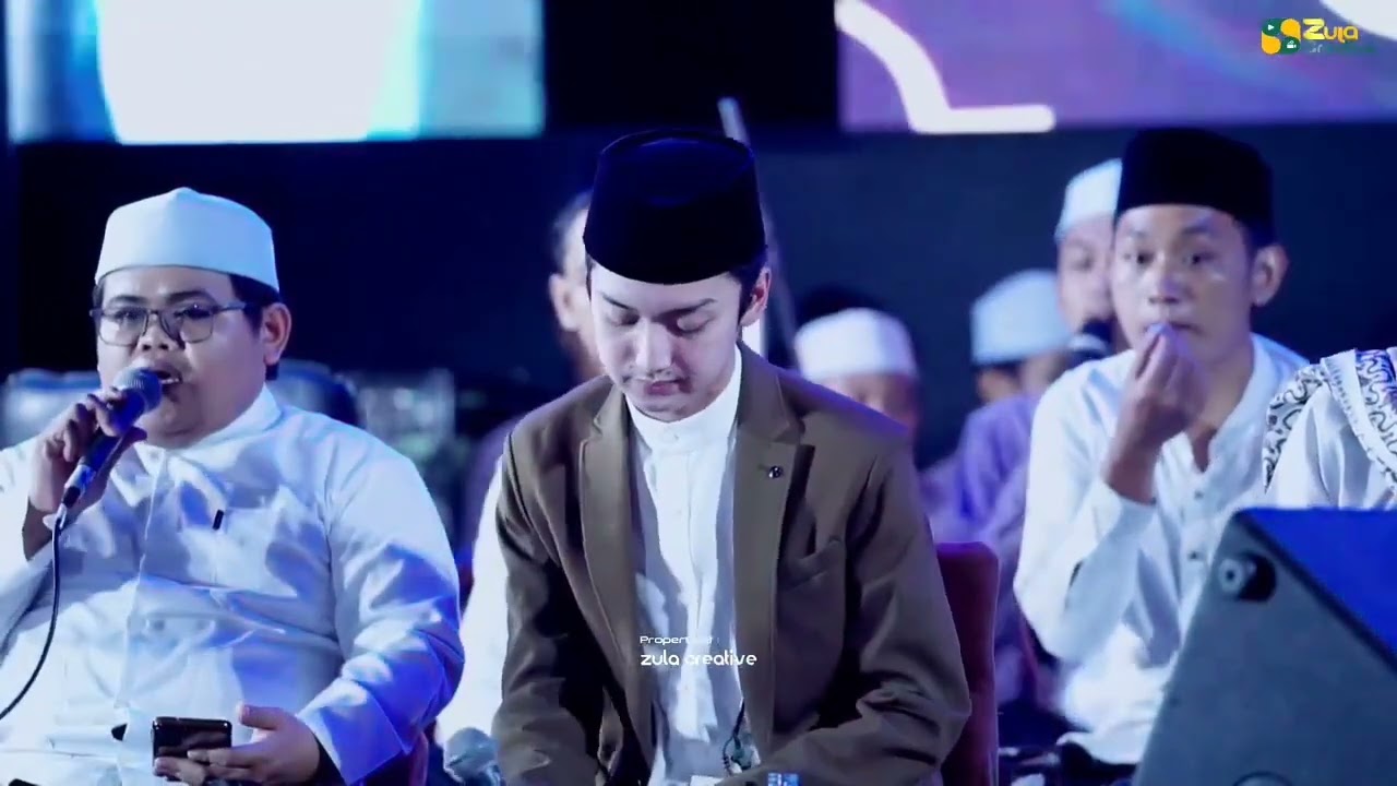 Acara khoul Romo yai syadhili askandar mbanyuwangi di ds prawoto,mendatangkan guz azmi