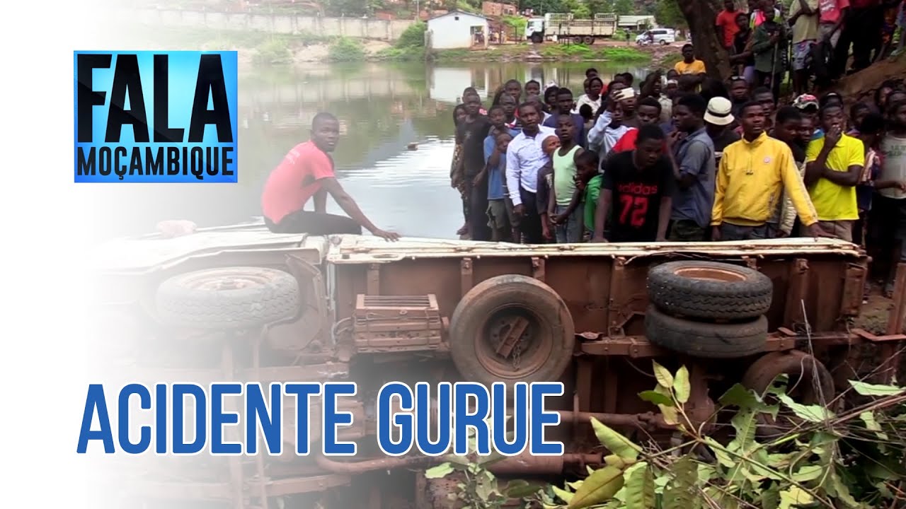 Camioneta despista e capota na lagoa no município de Gurue