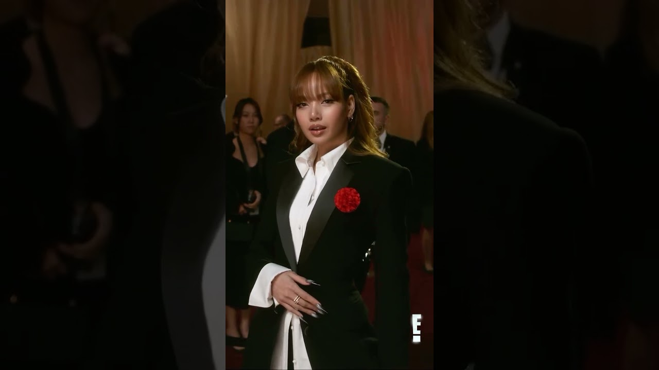 No solo uno, tenemos DOS glambots de LISA 