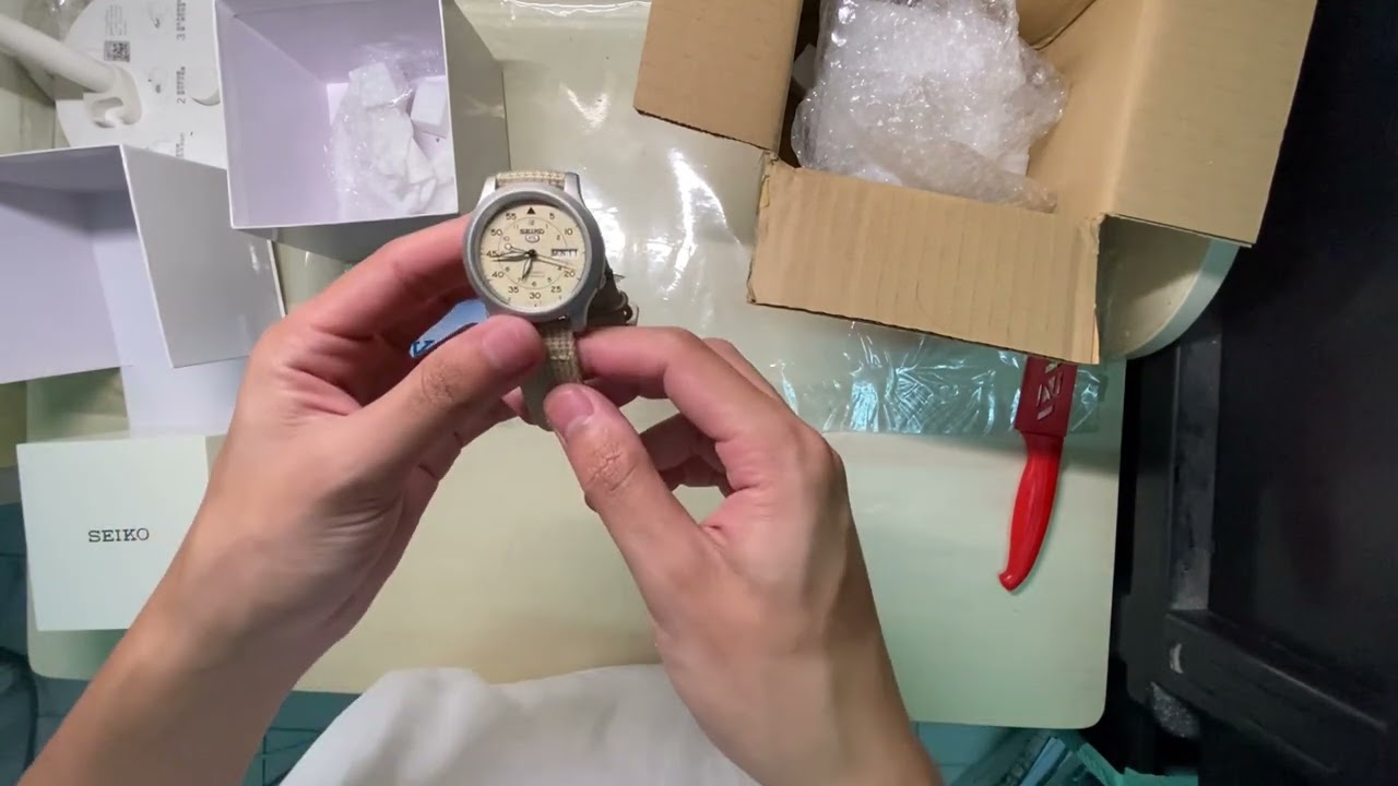 Unboxing Seiko 5 Watch SNK Series (Malaysia)