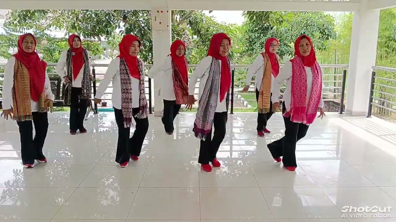 Dendang Minang Timur Line Dance/choreo by Bambang Setiyawan/demo Balada LDc Kaligelang Pemalang.