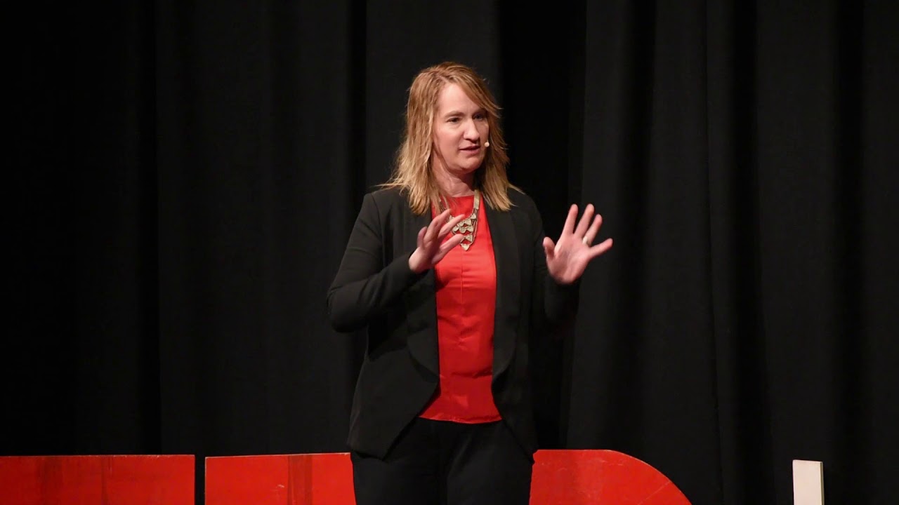 How I learnt to embrace the &lsquo;suck&rsquo; | Ruth Rowlands | TEDxUniMelb