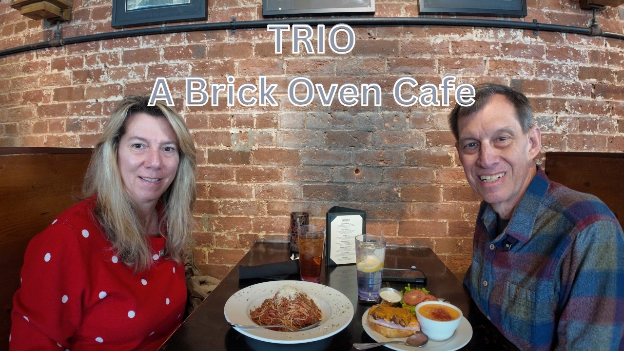 Обед в TRIO - A BRick OVEN CAFE - Гринвилл, Южная Каролина.