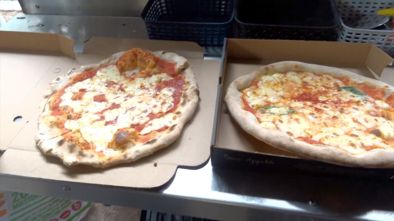 The worst common. mistake when you baking a pizza( Tips& Solutions for Great Pizza)