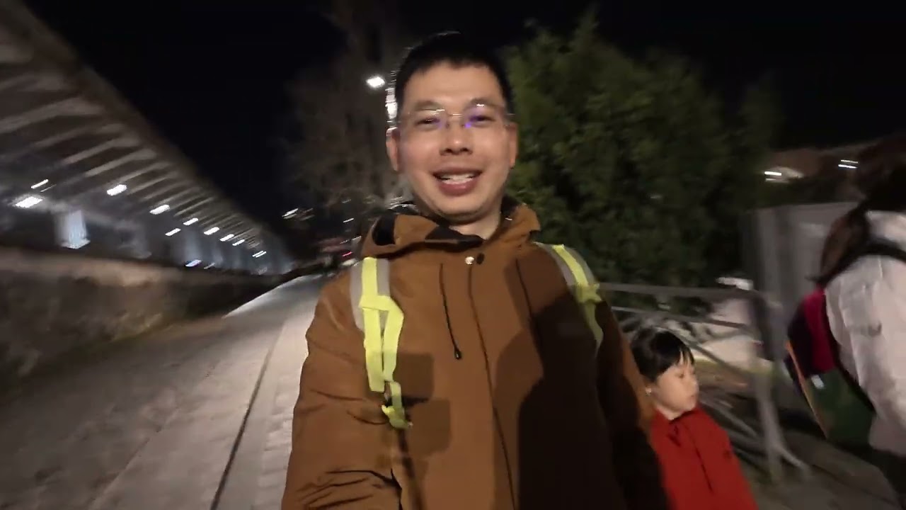 day3欧洲行夜游巴黎塞纳河埃菲尔铁塔