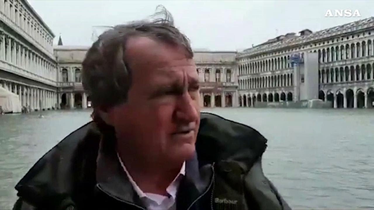 Acqua alta a Venezia, il sindaco Brugnaro annuncia: 