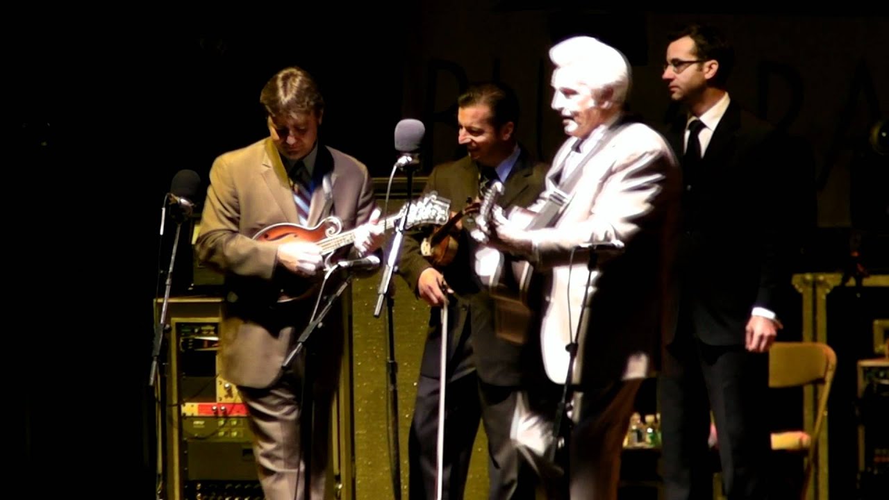 Del McCoury - Workin' On A Building
