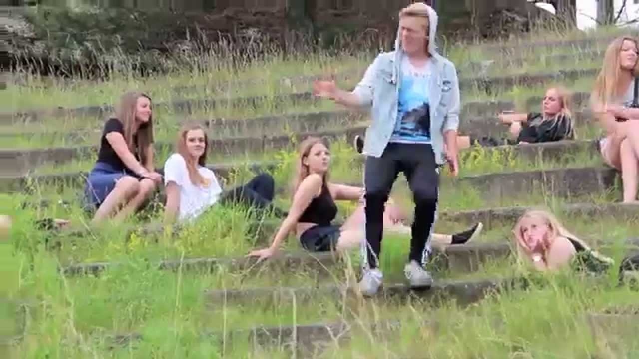 Christopher - MAMA (Crossroadz Edition)