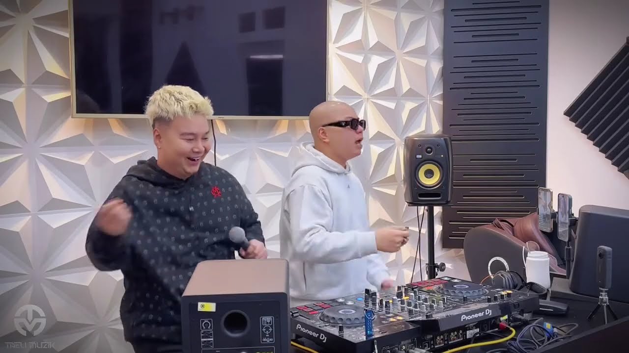 Hàn Minh & Triệu Muzik - Live Set Vinahouse căng đét