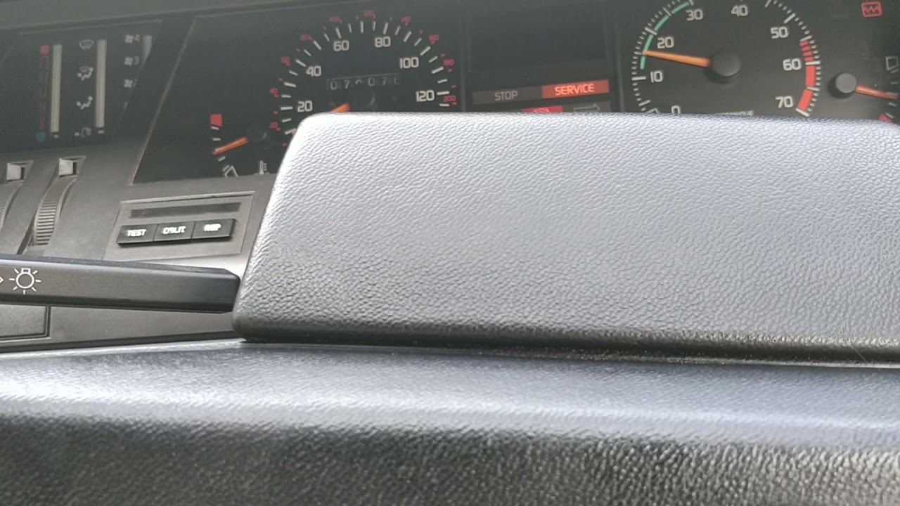 Renault 25 Monaco GTX 2.2 with the very rare automatic transmission/ voice operation controls