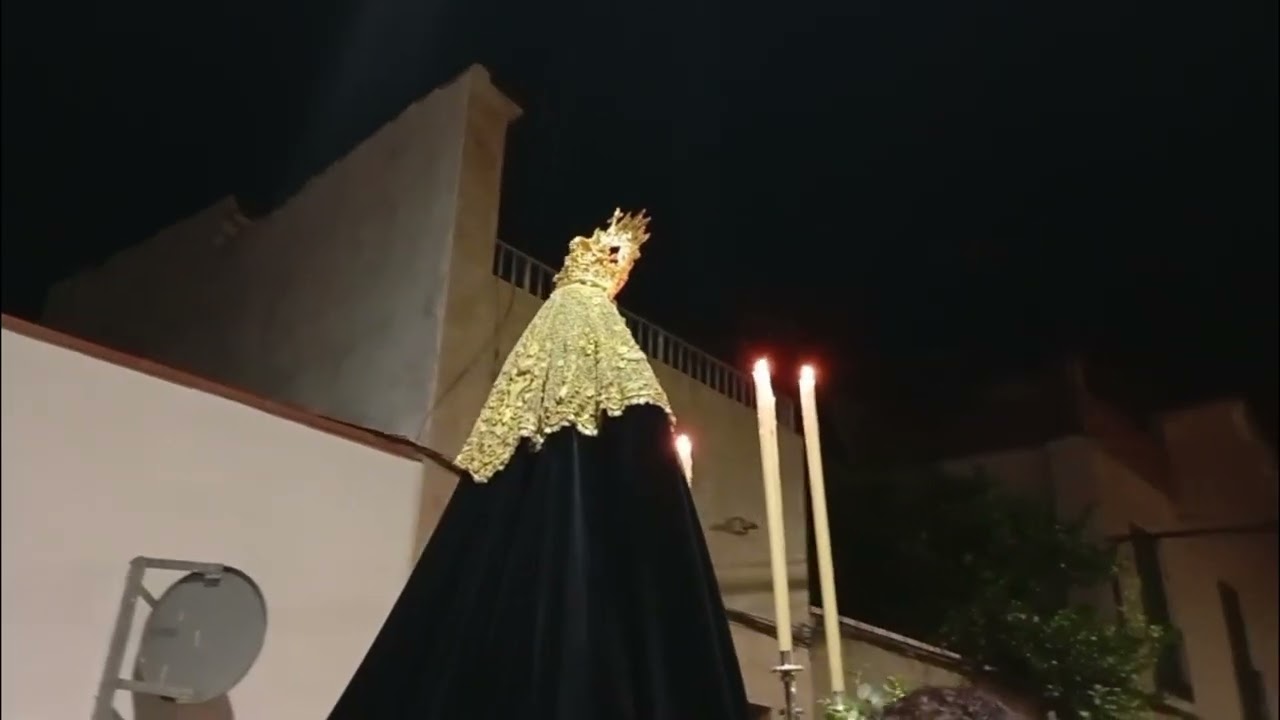 🎶 “Aurora, Reina de la Mañana” | Dolores de Bailén – Calle Baeza