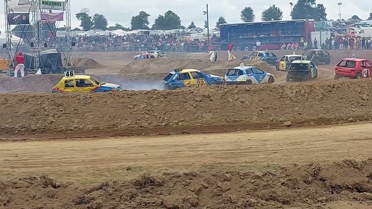 Stock Car  2025 de Neuvy en Mauges 6ème manche petites séries A B C D E... (49).@B.Breteau YOUTUBE.