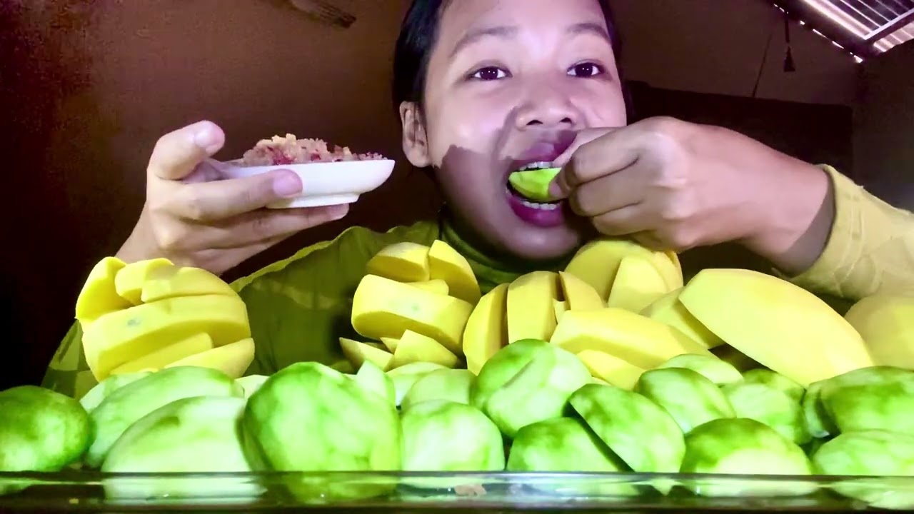 Come and eat mangoes with me, everyone🥭🤤