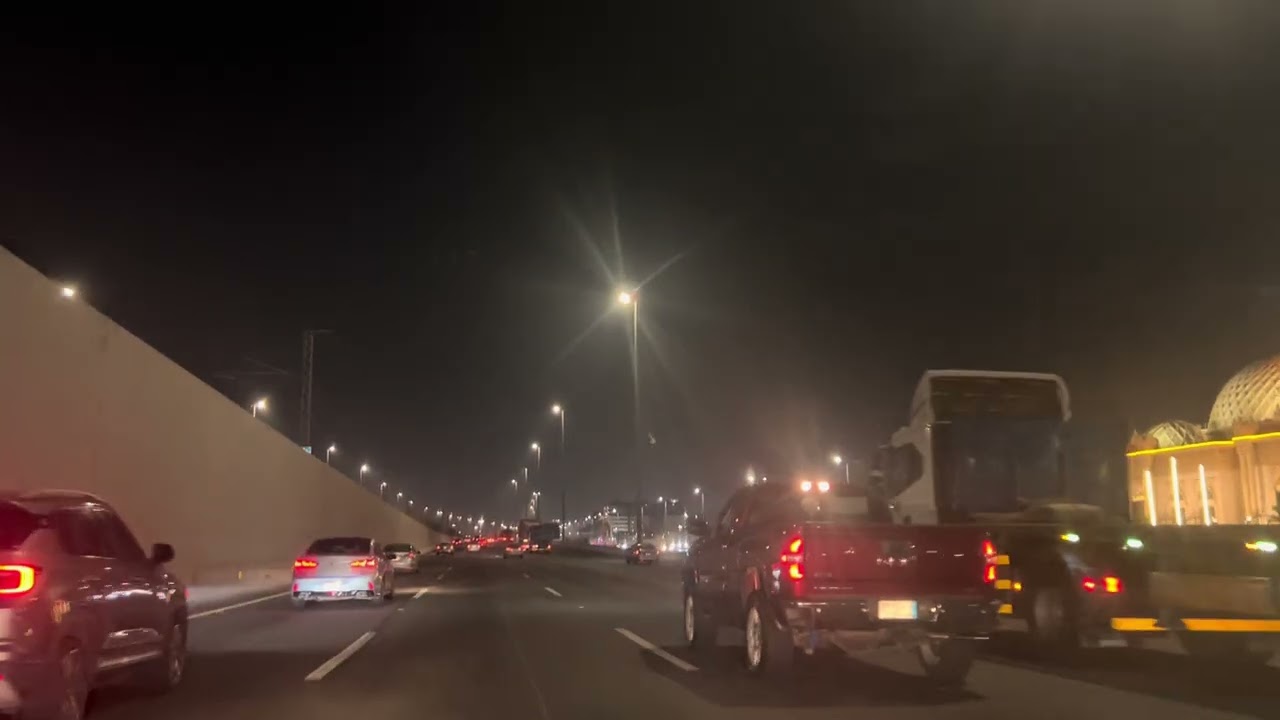 جولة صامته - طريق الحرمين  السريع والتزام الشاحنات بالمسار القانوني ٢٠٢٥
