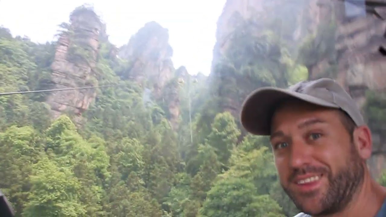 MarDe Dani en China, Zhangjiajie National Forest Park, Yangjiajie Cableway