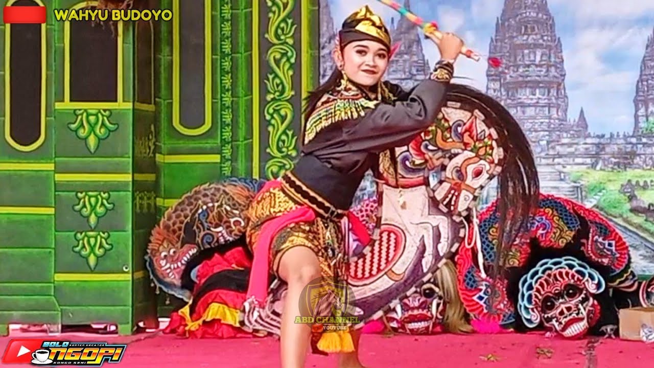Senterewe kreasi Putri ( WAHYU BUDOYO ) di Blendis Gondang Tulungagung