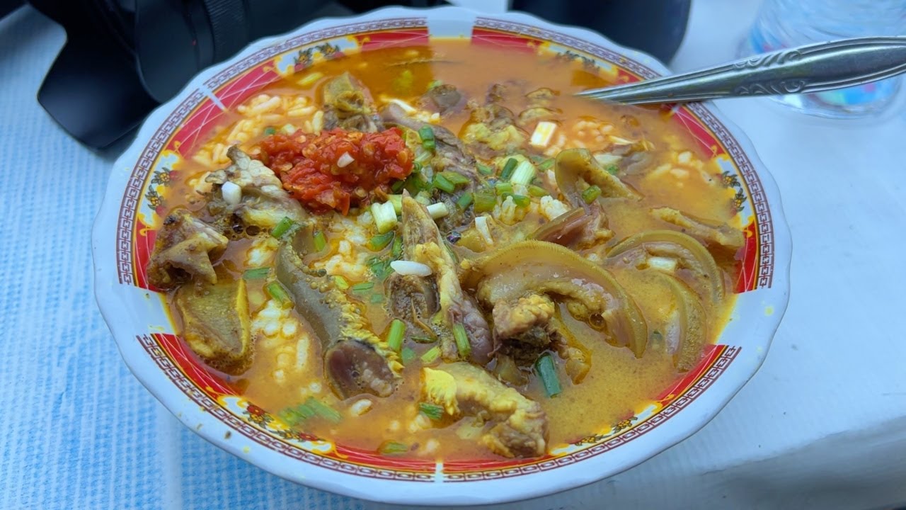 KARE KAMBING GEROBAKAN MANGKAL di STADION TAMBAKSARI