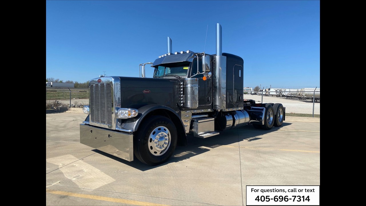 FOR SALE: 2022 Peterbilt 389 Flat Top - 565 HP Cummins + 18 Speed Manual #peterbilt #389 #trucking