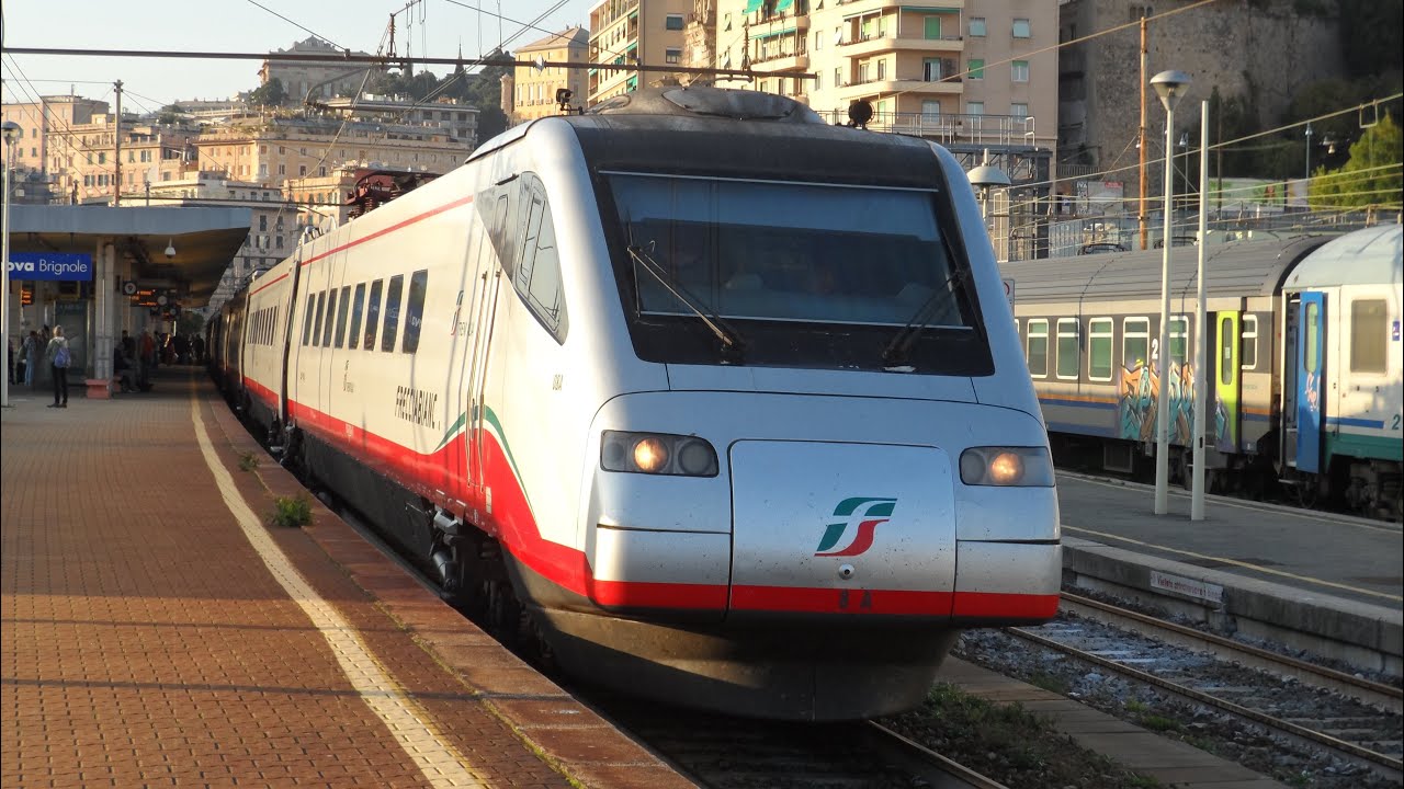 Treni in transito, arrivo e partenza a Genova Brignole!