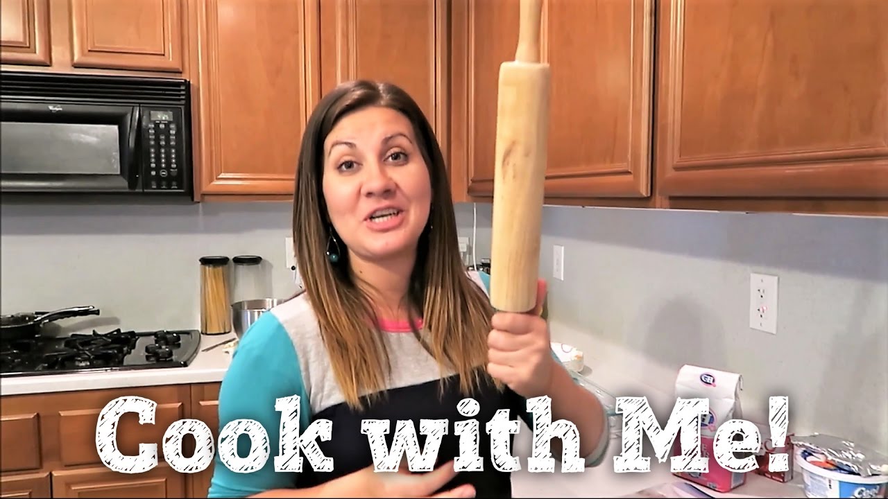 COOK WITH ME | RASPBERRY PRETZEL JELLO SALAD | PHILLIPS FamBam Cook with Me