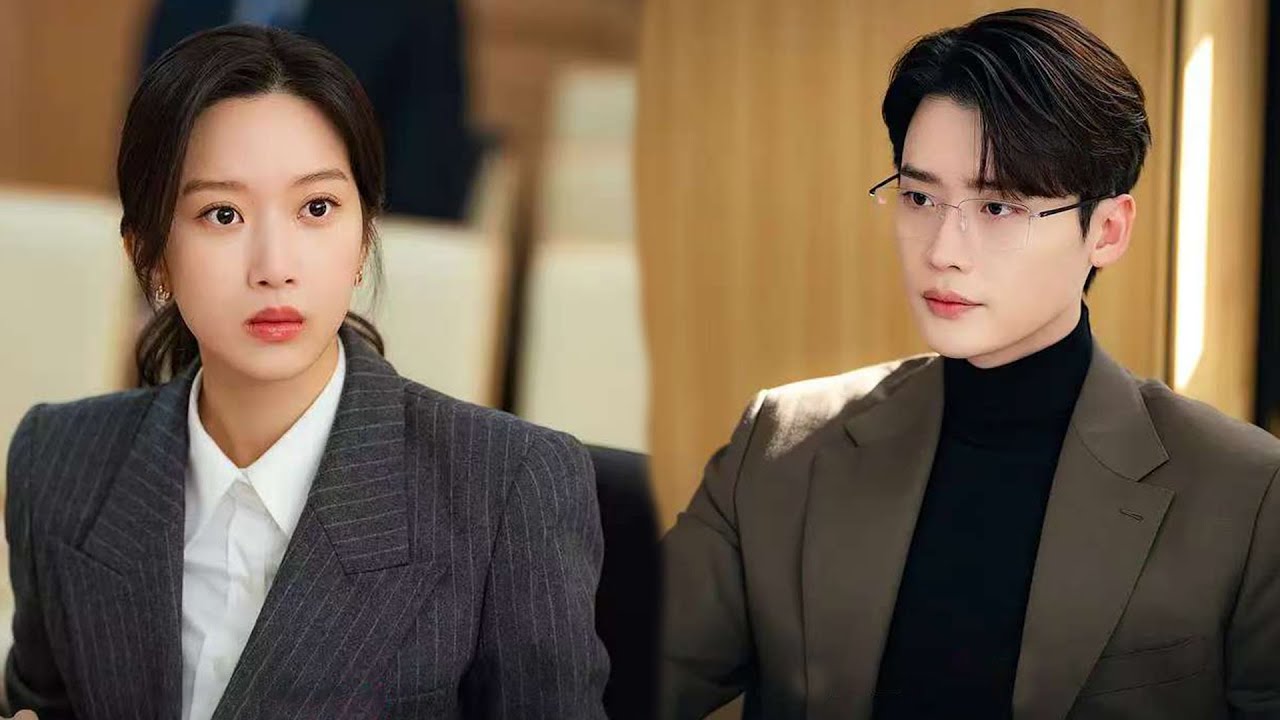 Cold-Hearted Lawyer Meets Ex in Court. He Wins the Case, Leaving Her With Nothing.