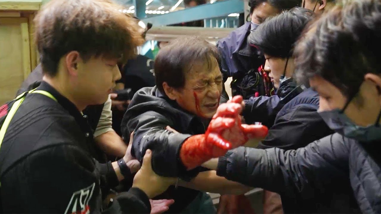 ジャッキー・チェン＆SEVENTEENジュン＆レオン・カーフェイ　壮絶アクションの裏側公開！　映画「シャドウズ・エッジ」劇中曲MV映像