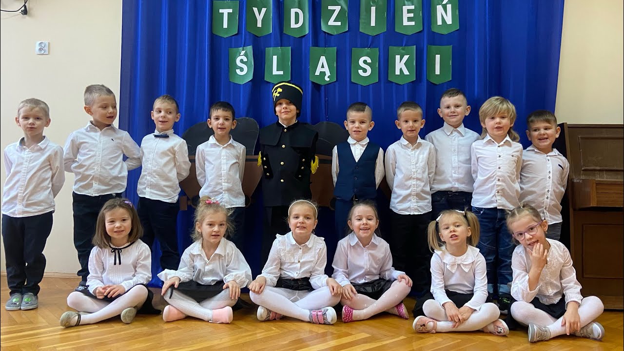 „Poszła Karolinka” Dzień Górnika 2022 gr V Kaczuszki