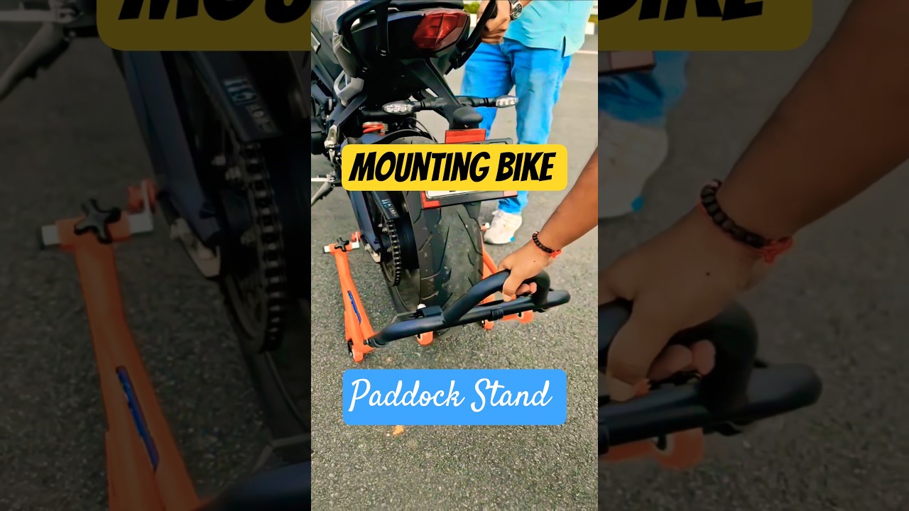 Mount Superbike on a Paddock Stand 🛠️ | Grand Pitstop Crucial for Easy Maintenance 🏍️✨