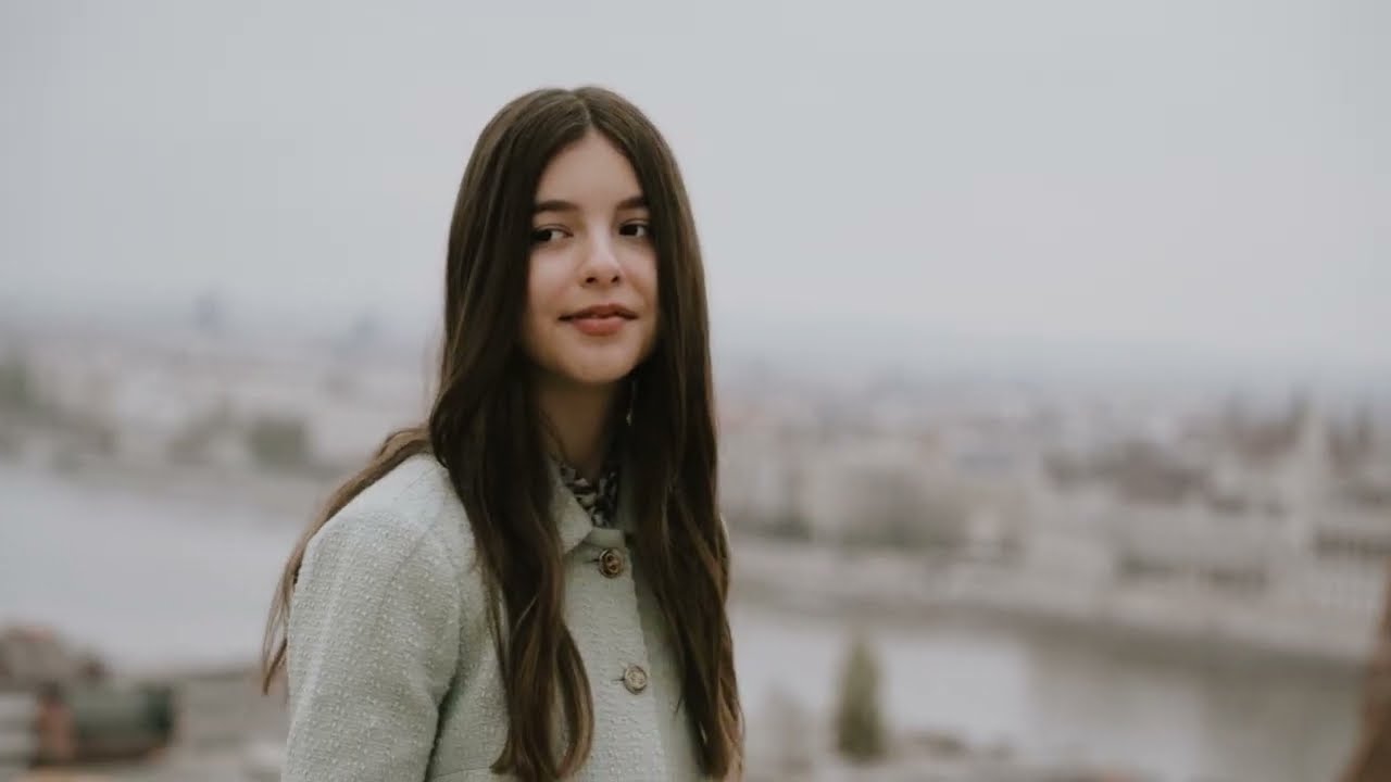 Riana Hodorog - Un cantec nou