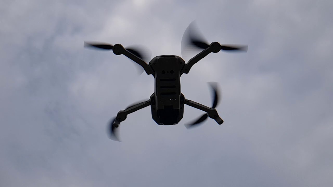 zen flycam - 仰拍 DJI Mavic mini ，外加慢動作。