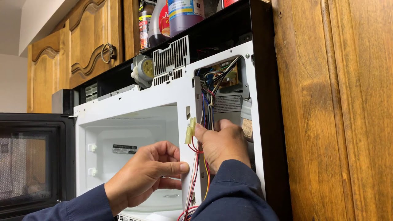 How to replace switch on GE Spacemaker microwave